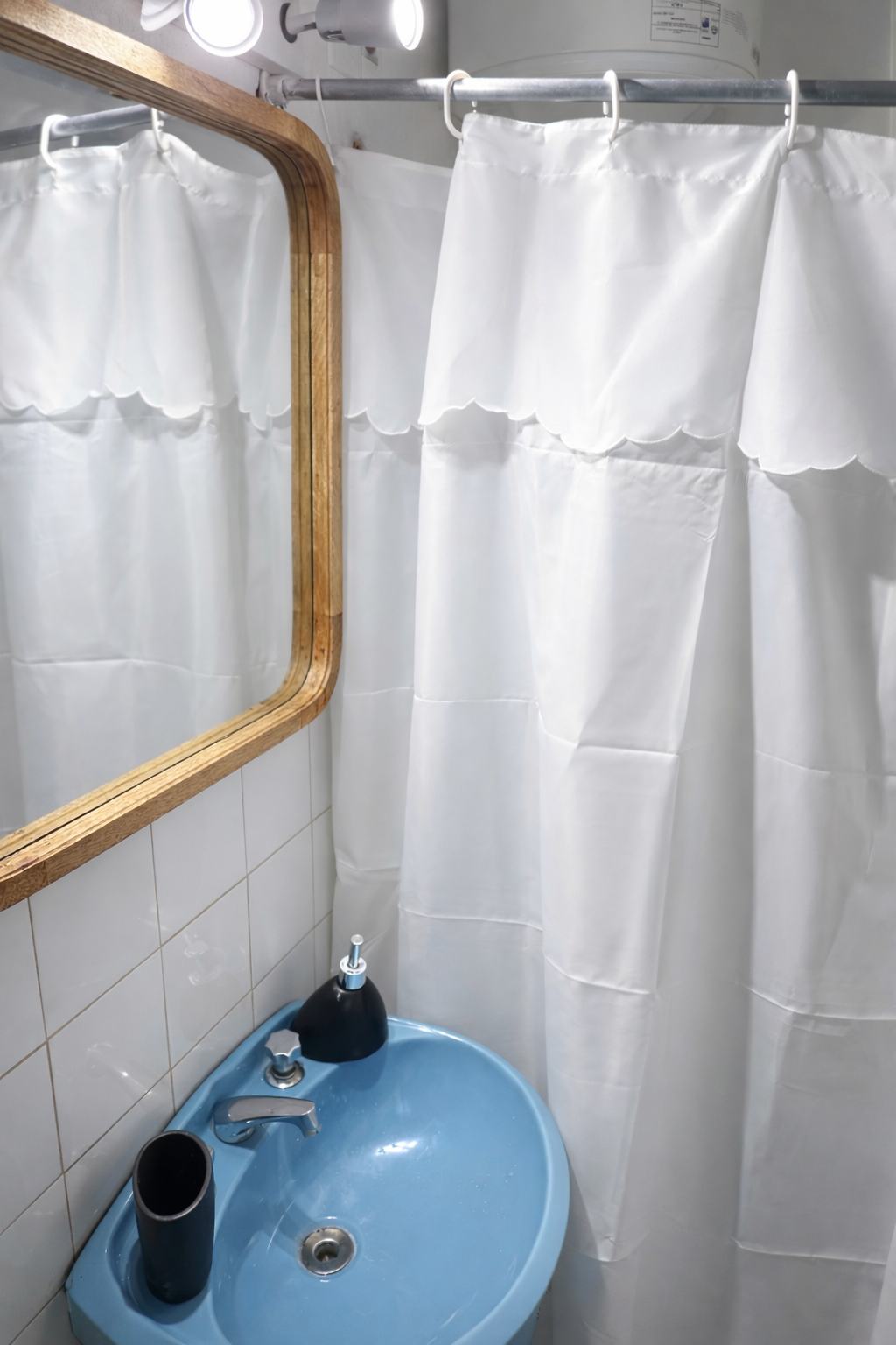 56CC94D3-625A-4867-AA4A-48F92EEC2FBF