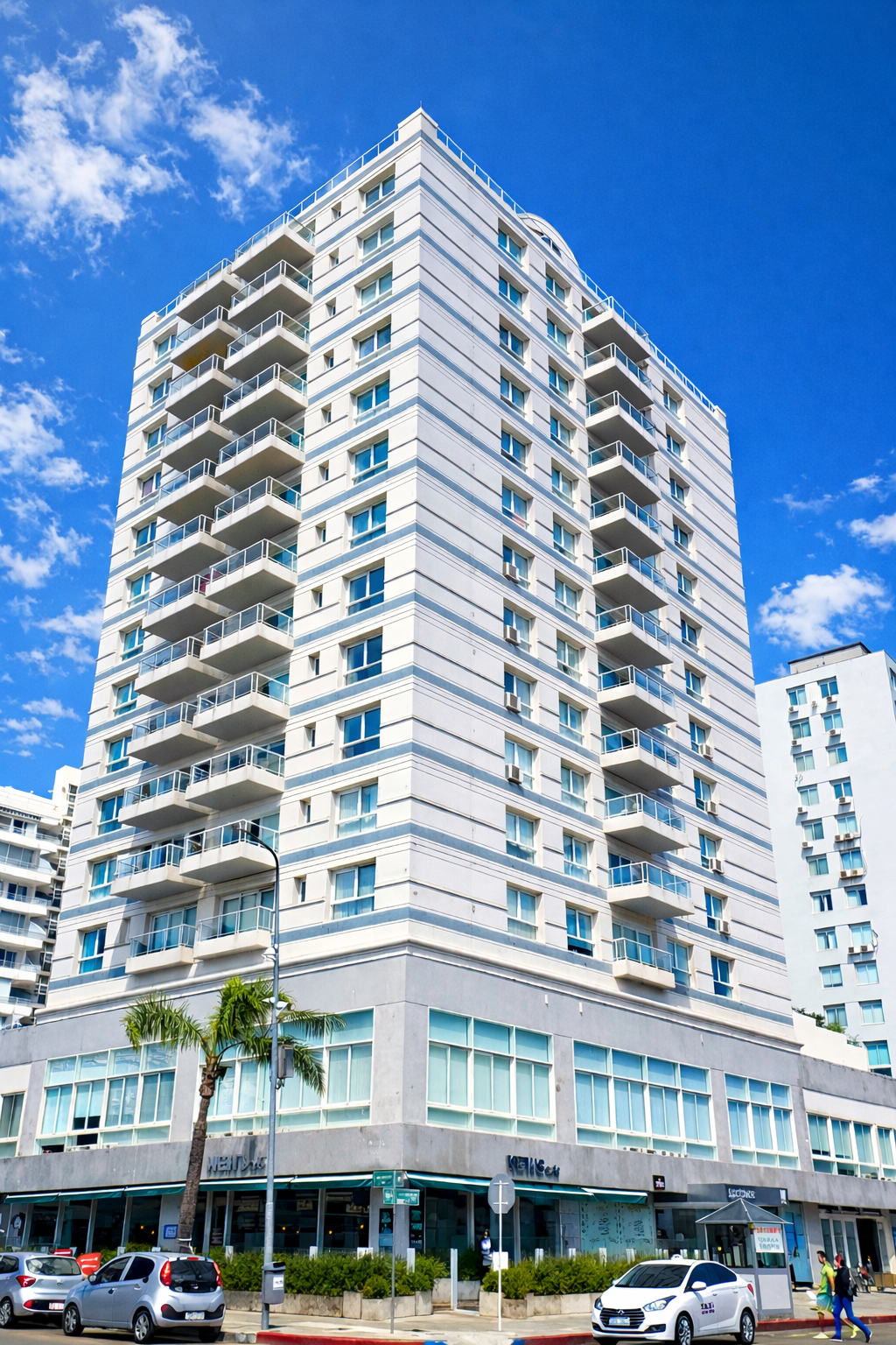 8182C12D-78FD-4F45-8336-85629CEFE4CA