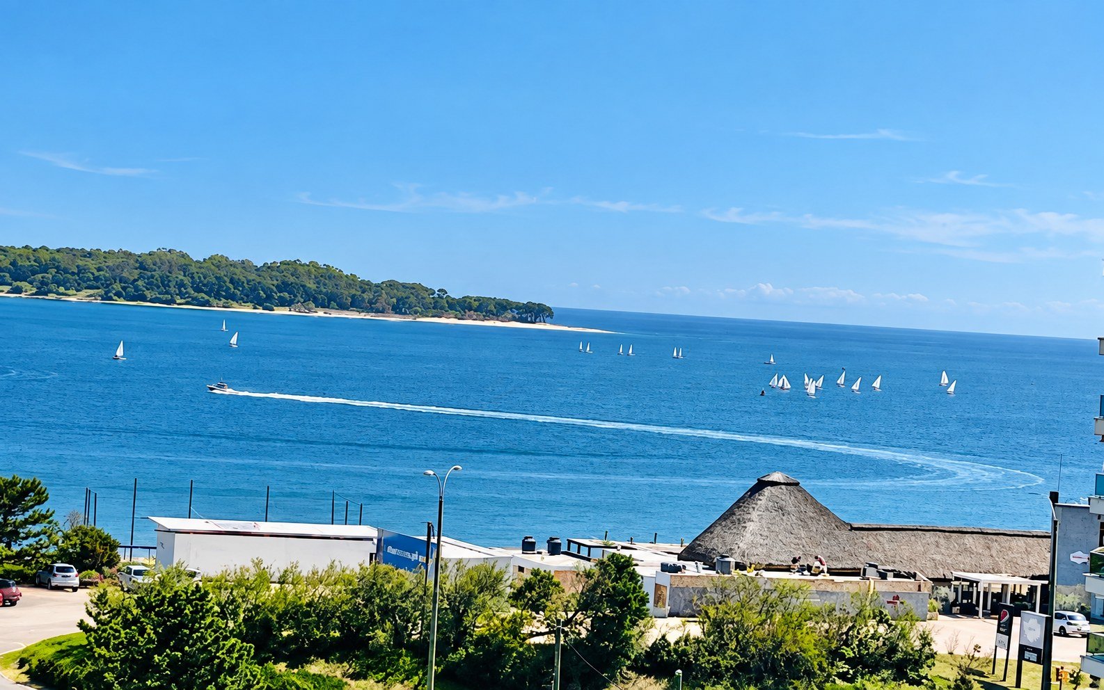 Vista al mar desde Gala Tower en Playa Mansa Punta del Este